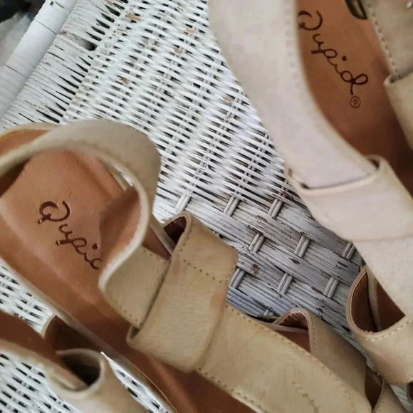 ✨BOGO FREE✨ Qupid | Woven Cream Buckled Peep toe Platform Leather Wedges - Picture 4 of 4